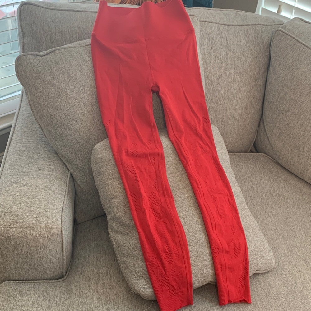 Fabletics Small Vibrant Red Leggings with mesh design workout pants